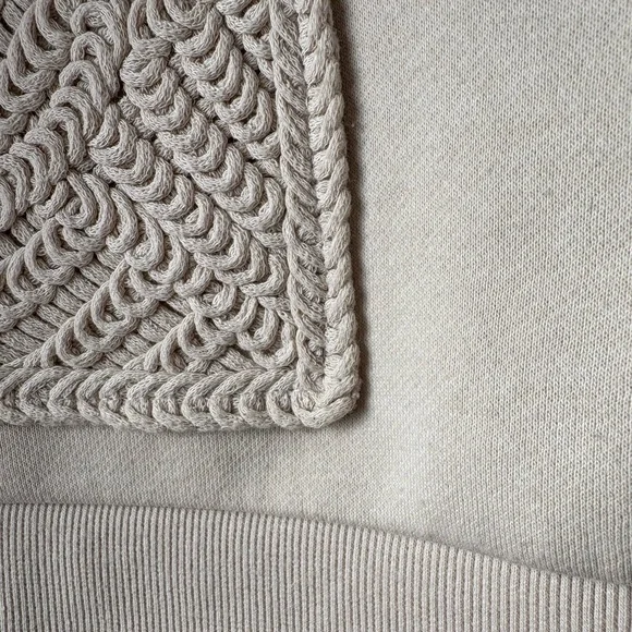 ZARA Women’s Light Beige Round Neck Sweatshirt Tricot Patch Pockets Size Medium - Picture 9 of 15